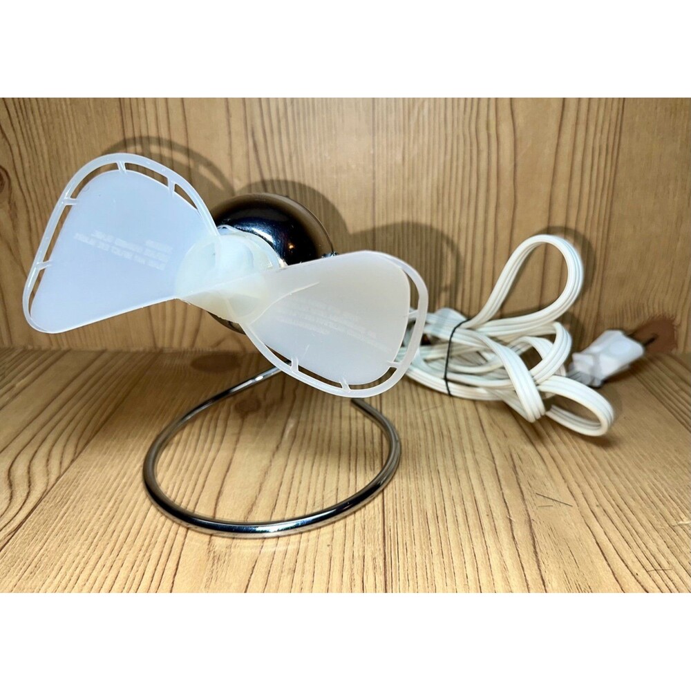 Brookstone My Desk Fan LR14192 ZP Class B
